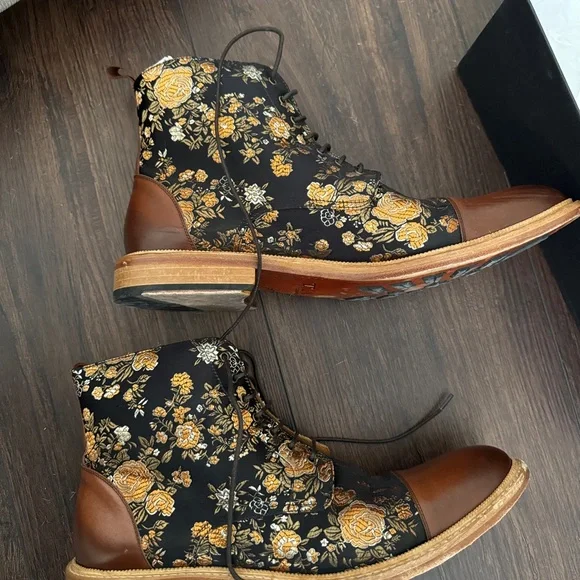 Taft Black and Gold Floral Boots Eden Jack - Picture 2 of 8